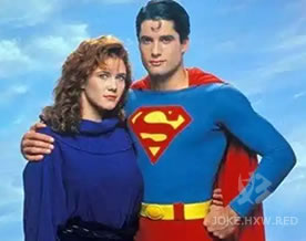 超人的内裤为什么总是穿在外面？